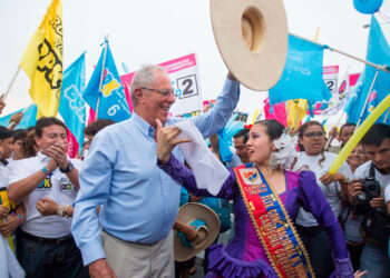 EL POPULISMO QUE NO DEBE LLEGAR